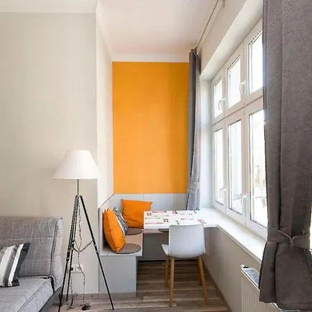 I Apartment