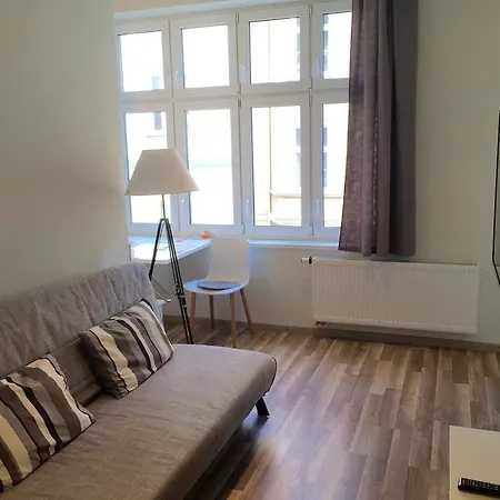 I Apartment